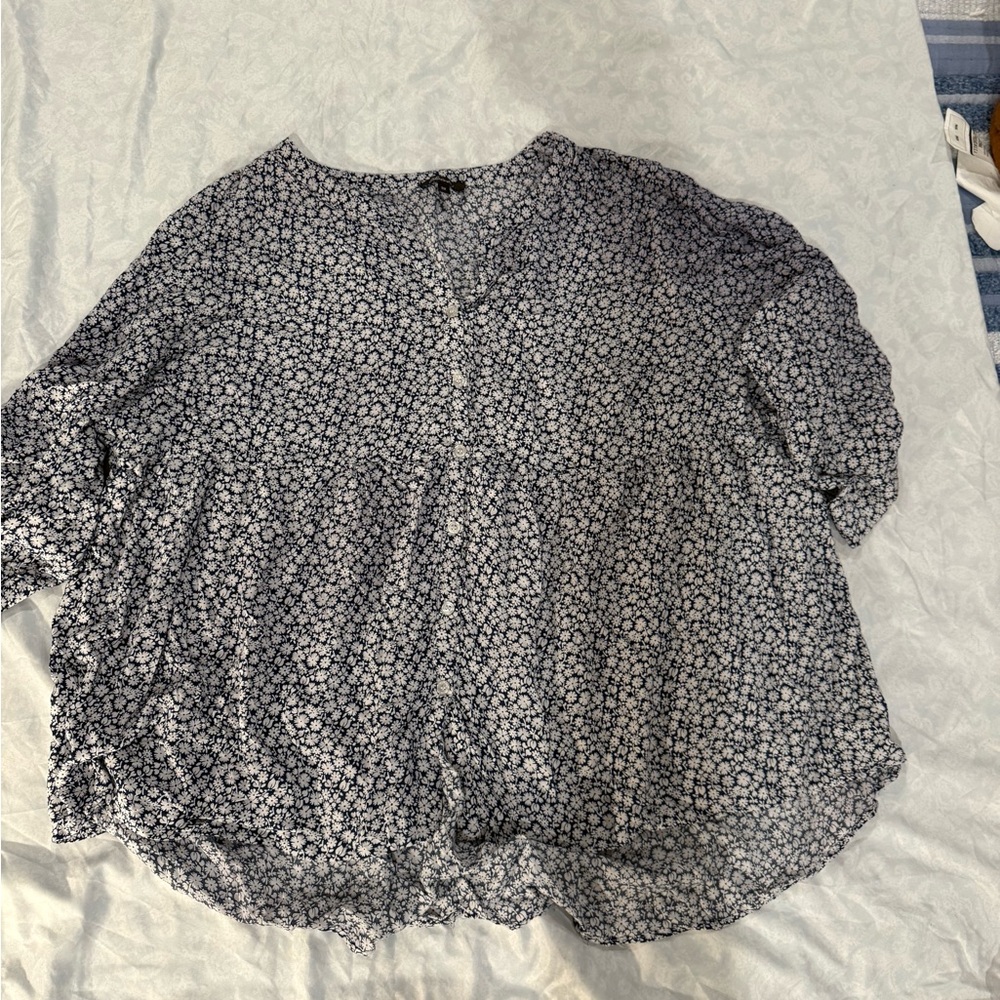 Floral Black and White Women's Top